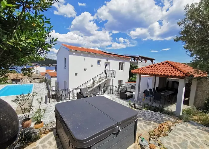 Tisno Resort